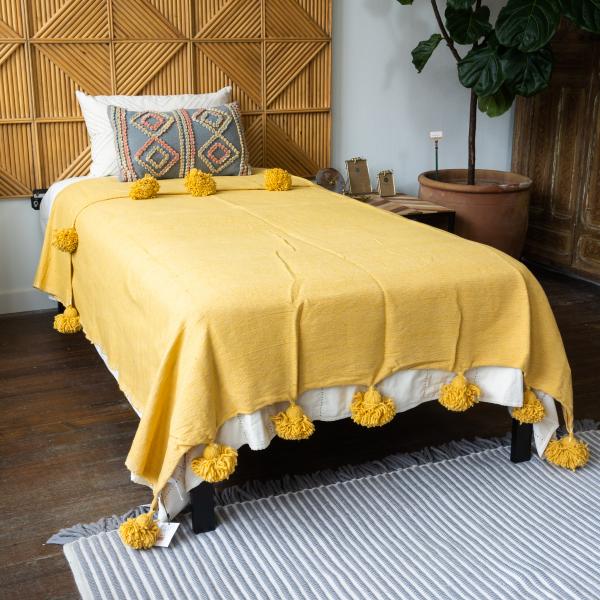 Mustard Blanket, King Size – Driftless Style